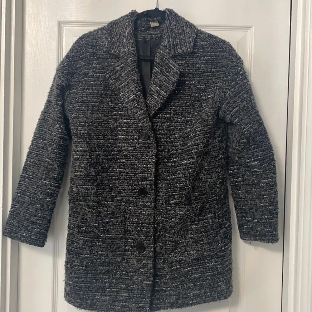 H&M coat size 4 very good condition